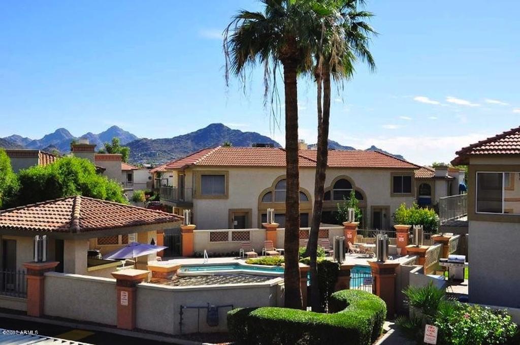 Private Resort Community Surrounded By Mountains W/3 Pool-Spa Complexes, All Heated & Open 24/7/365! Phoenix Luaran gambar