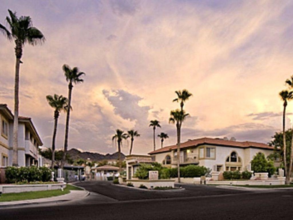 Private Resort Community Surrounded By Mountains W/3 Pool-Spa Complexes, All Heated & Open 24/7/365! Phoenix Luaran gambar